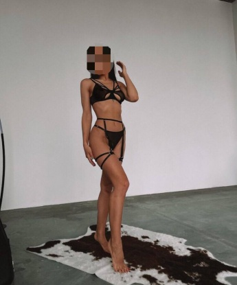 Анкета проститутки Эльвира - город Кирка, 23 года, №6467